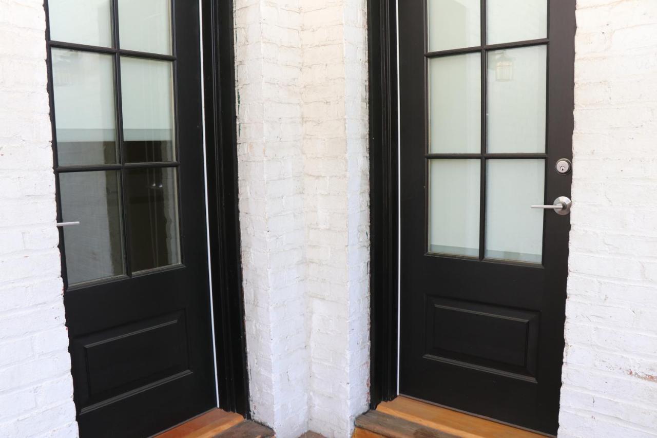 A Stylish Stay W/ A Queen Bed, Heated Floors.. #34 Brookline Ngoại thất bức ảnh